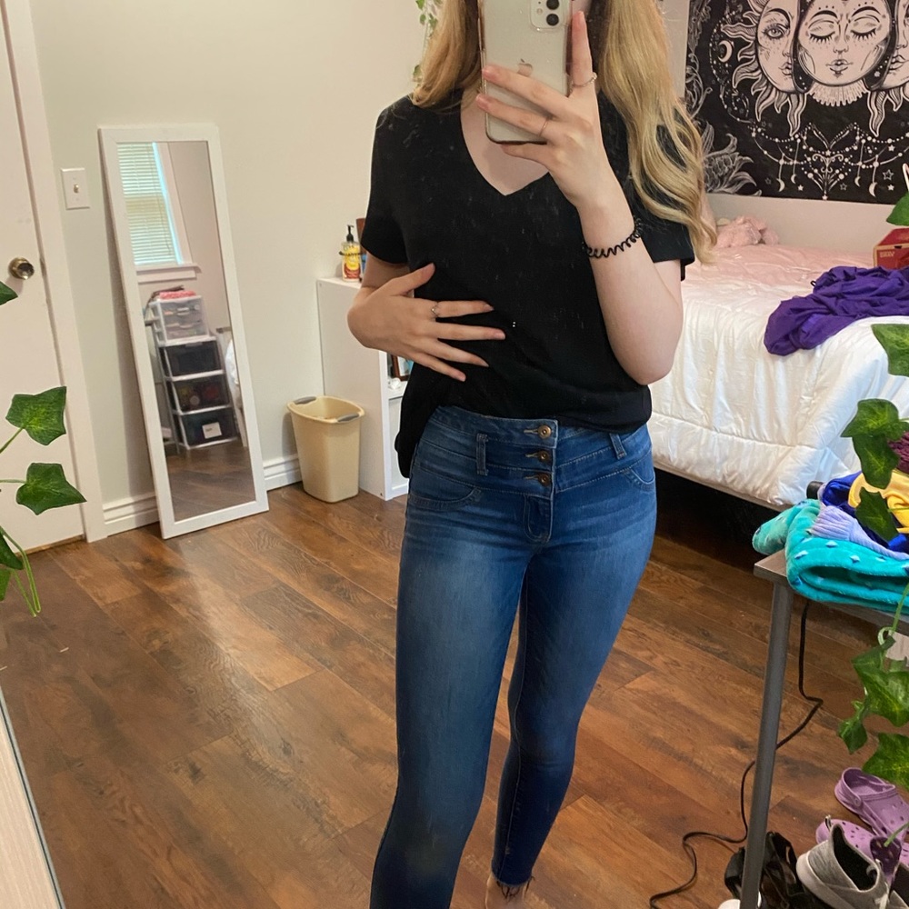No Boundaries high rise sculpting skinny jeans